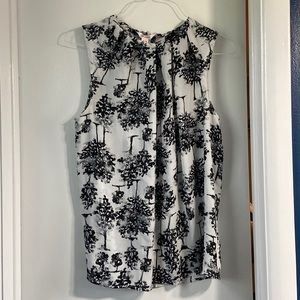 Joe Fresh women’s blouse tank top size medium